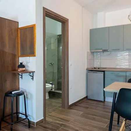 Aigli Luxury * Néa Róda