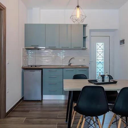 Aigli Luxury דירה