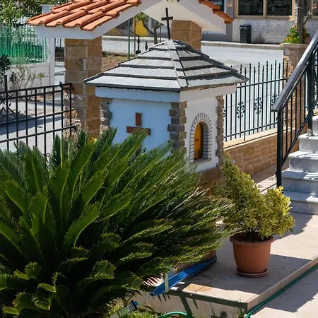 Aigli Luxury