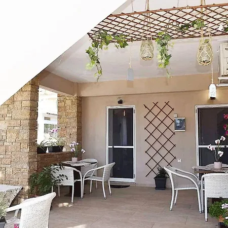 Aigli Luxury Néa Róda