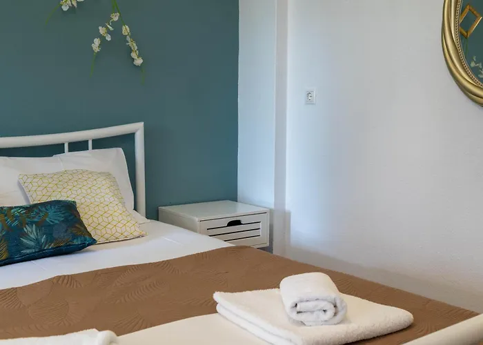 Aigli Luxury דירה *