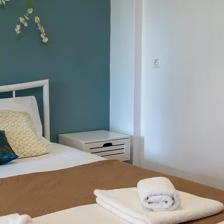 Aigli Luxury Apartament *